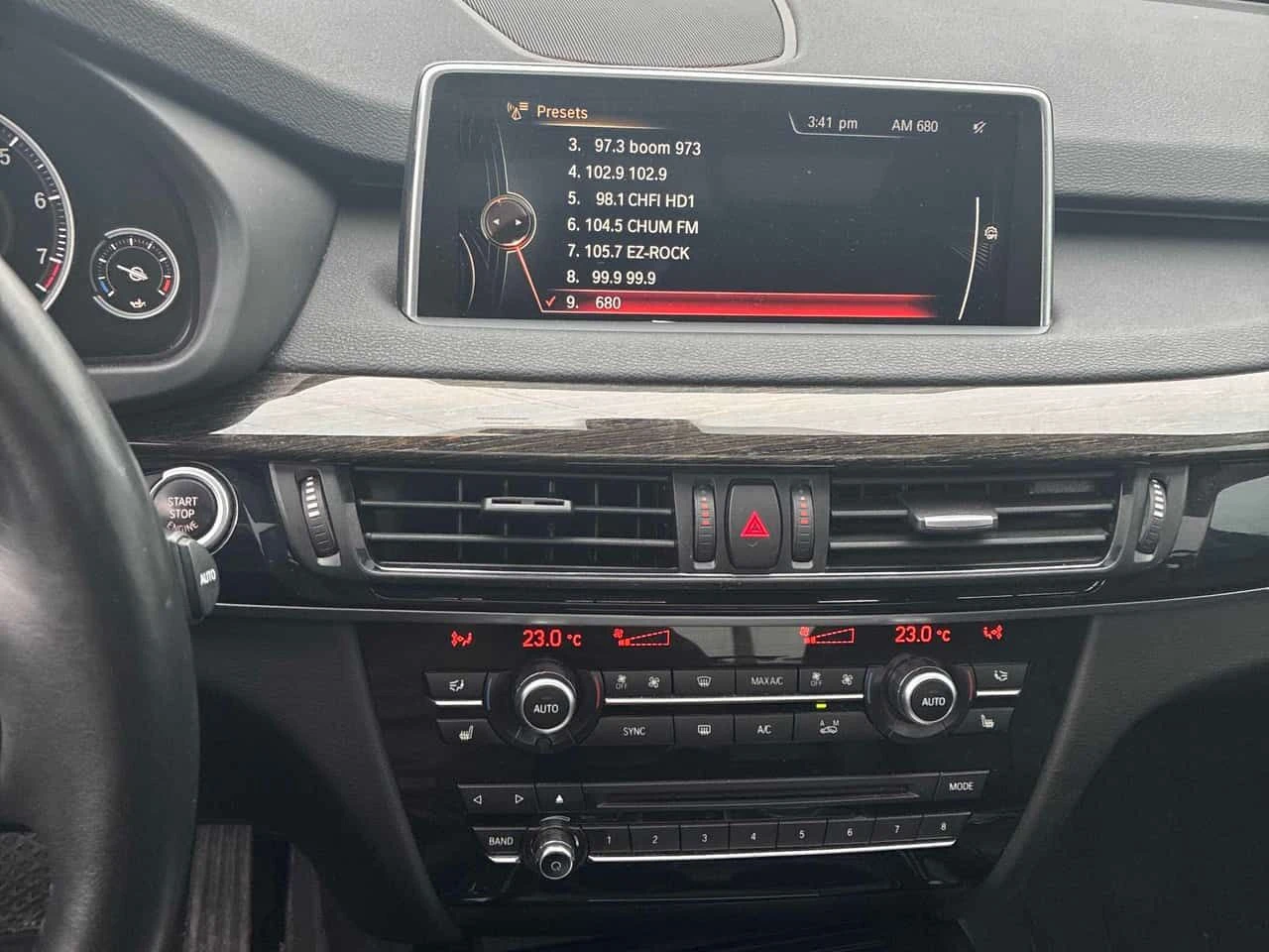 BMW X5 * xDrive35i * ГЛАВНО ПРЕДСТАВИТЕЛСТВО* КАМЕРА* ПАН, снимка 9 - Автомобили и джипове - 54095722