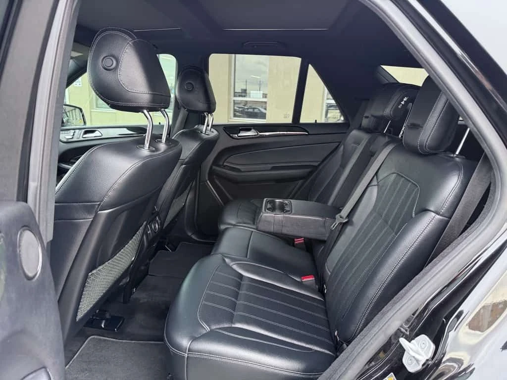 Mercedes-Benz GLE 400 4MATIC/Pano/360/ФИКСИРАНА ЦЕНА ДО БГ, снимка 9 - Автомобили и джипове - 54137543