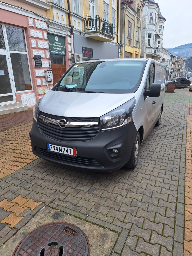 Opel Vivaro 1, 6 CTDI, снимка 2 - Бусове и автобуси - 53052001