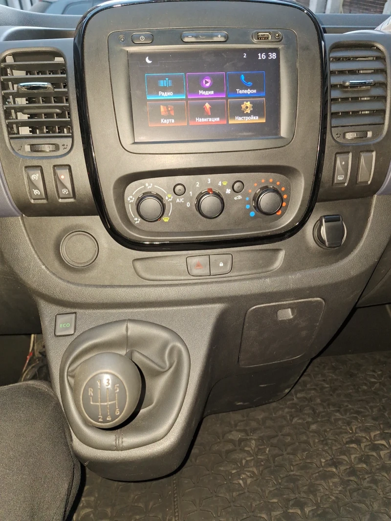 Opel Vivaro 1, 6 CTDI, снимка 9 - Бусове и автобуси - 53052001