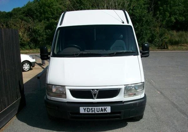 Opel Movano 2.8,2.5,2.2части, снимка 2 - Бусове и автобуси - 25770955