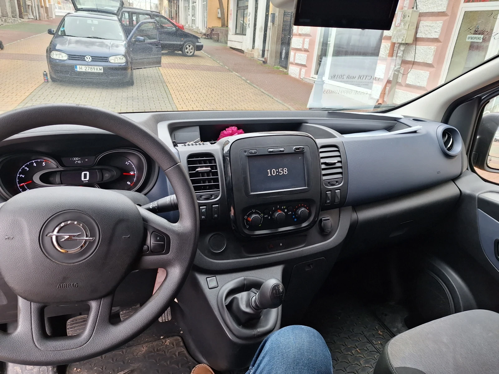Opel Vivaro 1, 6 CTDI - изображение 6