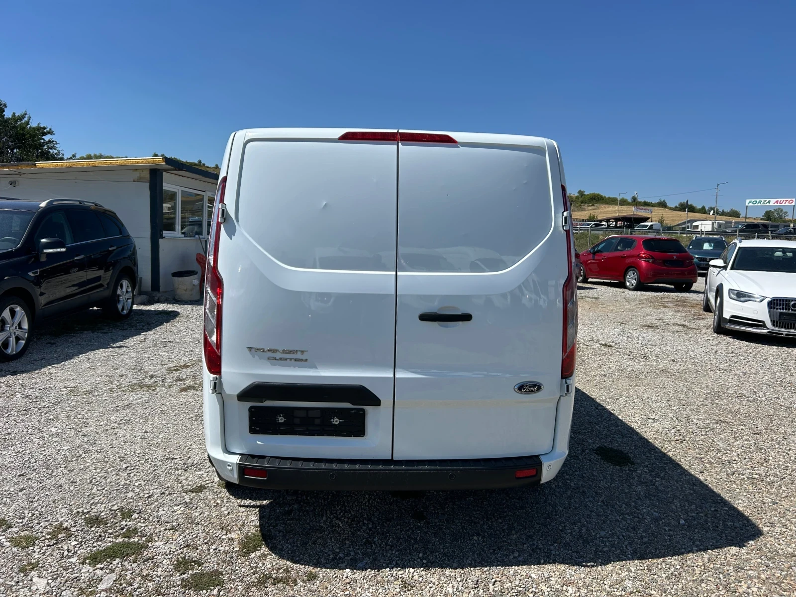 Ford Transit Custom 2.0d 131kc euro6, снимка 6 - Бусове и автобуси - 55725191