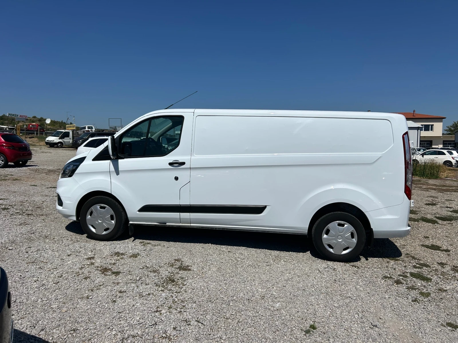 Ford Transit Custom 2.0d 131kc euro6, снимка 8 - Бусове и автобуси - 55725191