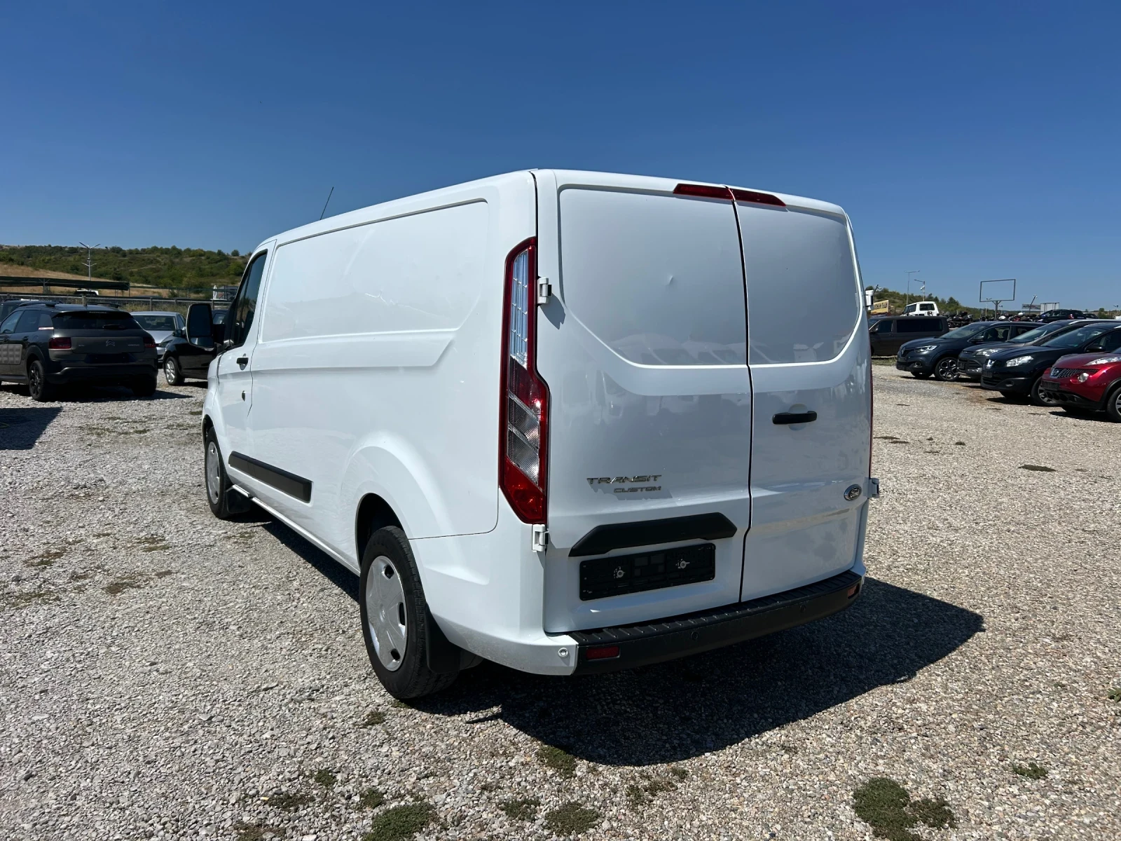 Ford Transit Custom 2.0d 131kc euro6, снимка 7 - Бусове и автобуси - 55725191