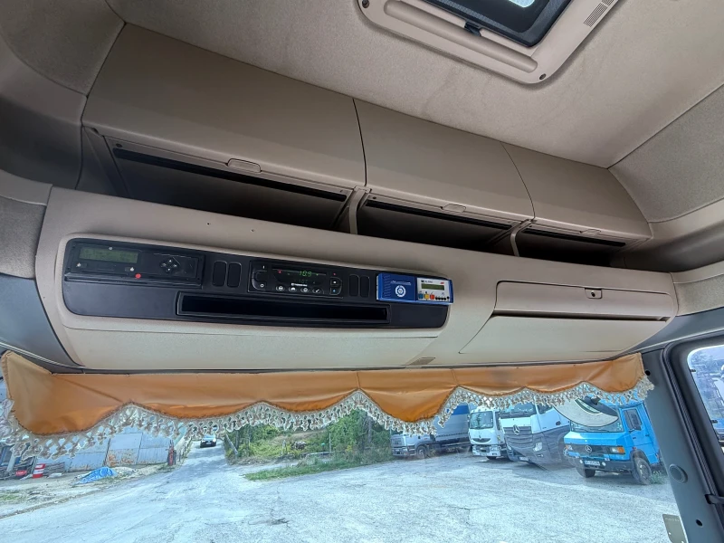 Scania R 400 НОВ ВНОС BI-TEMPERATURE Регистриран, снимка 9 - Камиони - 52666377