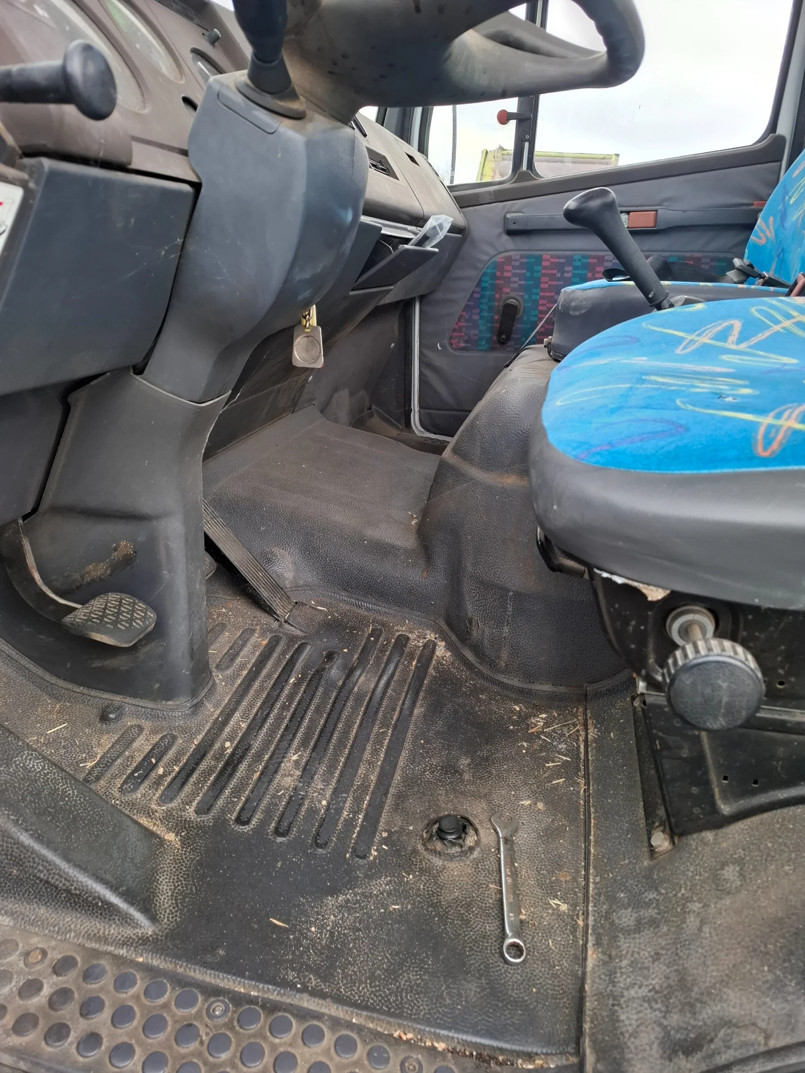Mercedes-Benz 814, снимка 11 - Камиони - 56225795