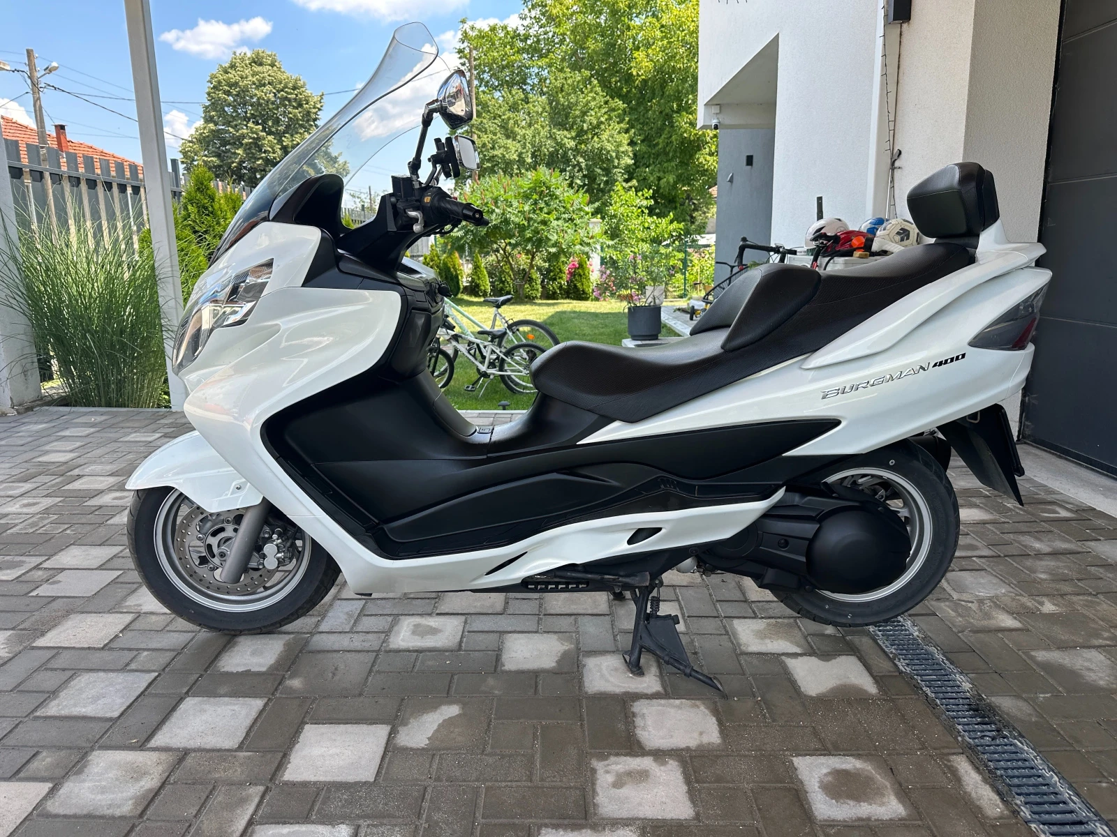 Suzuki Burgman K7 400 White Pearl, снимка 10 - Мотоциклети и мототехника - 55196336