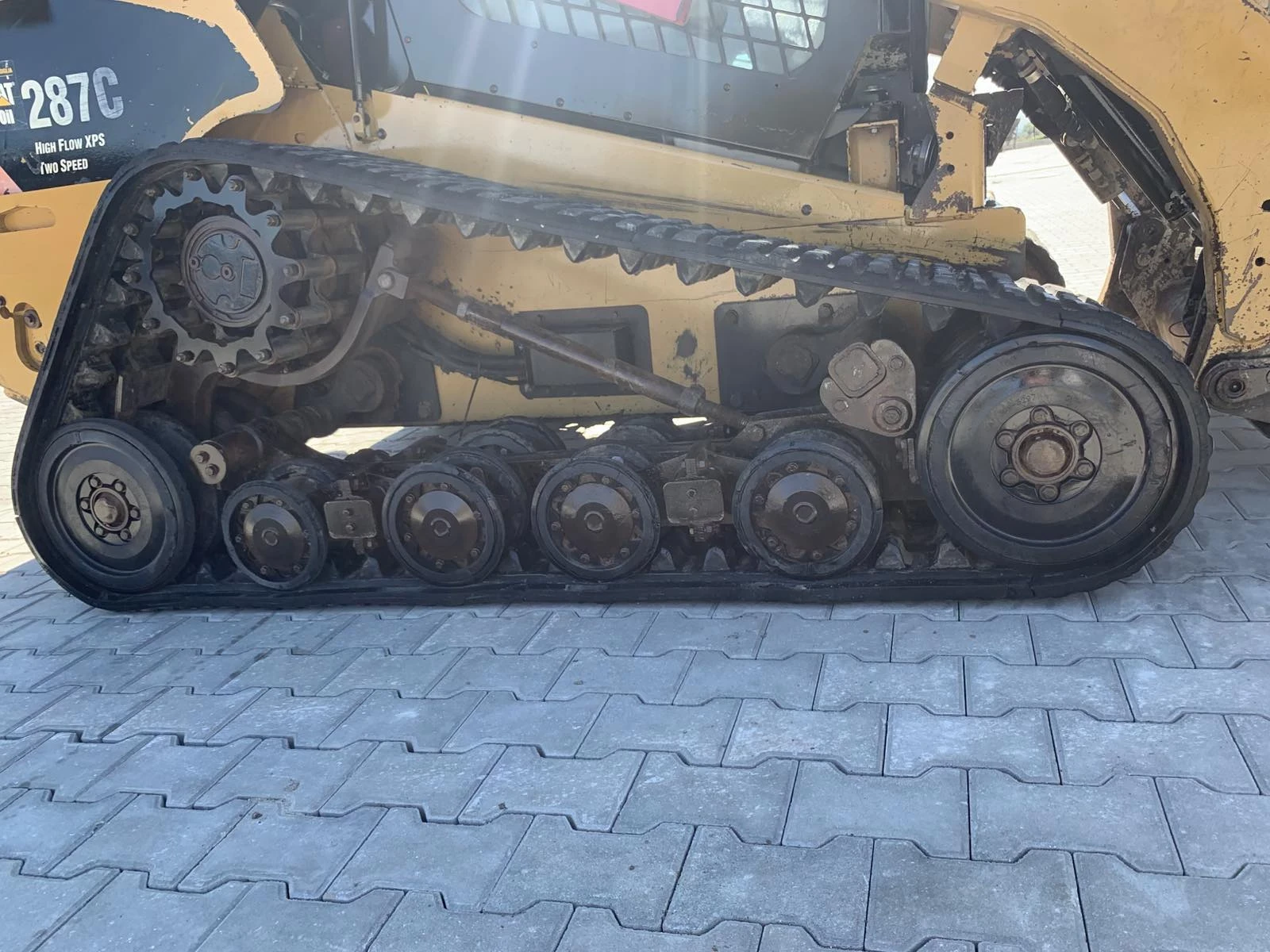 ���� ����� �������� Cat 287C 6000 ��., 2008 �. | Mobile.bg � ����������� 5