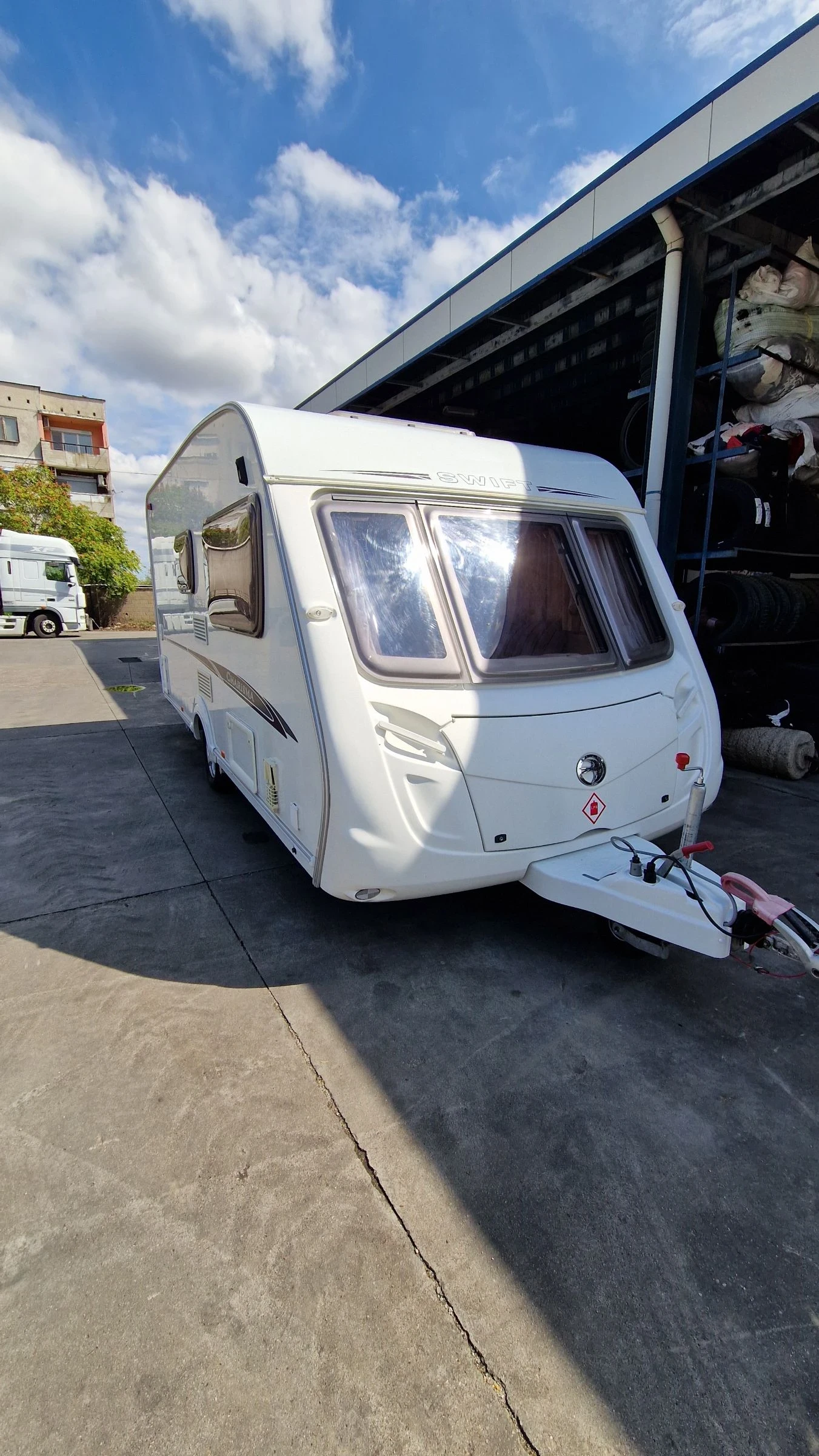 Каравана Swift Charisma 230 - изображение 3