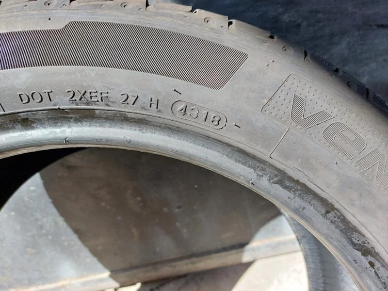 Гуми Летни 245/45R18, снимка 8 - Гуми и джанти - 36789847