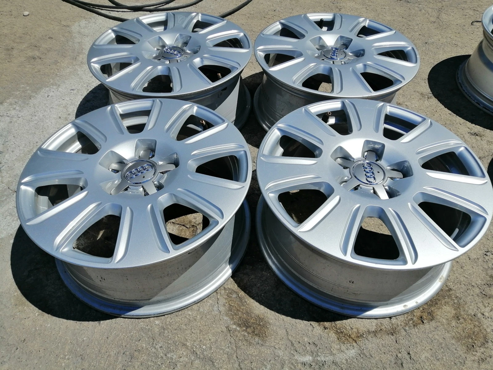   Audi Q3 | Mobile.bg   8