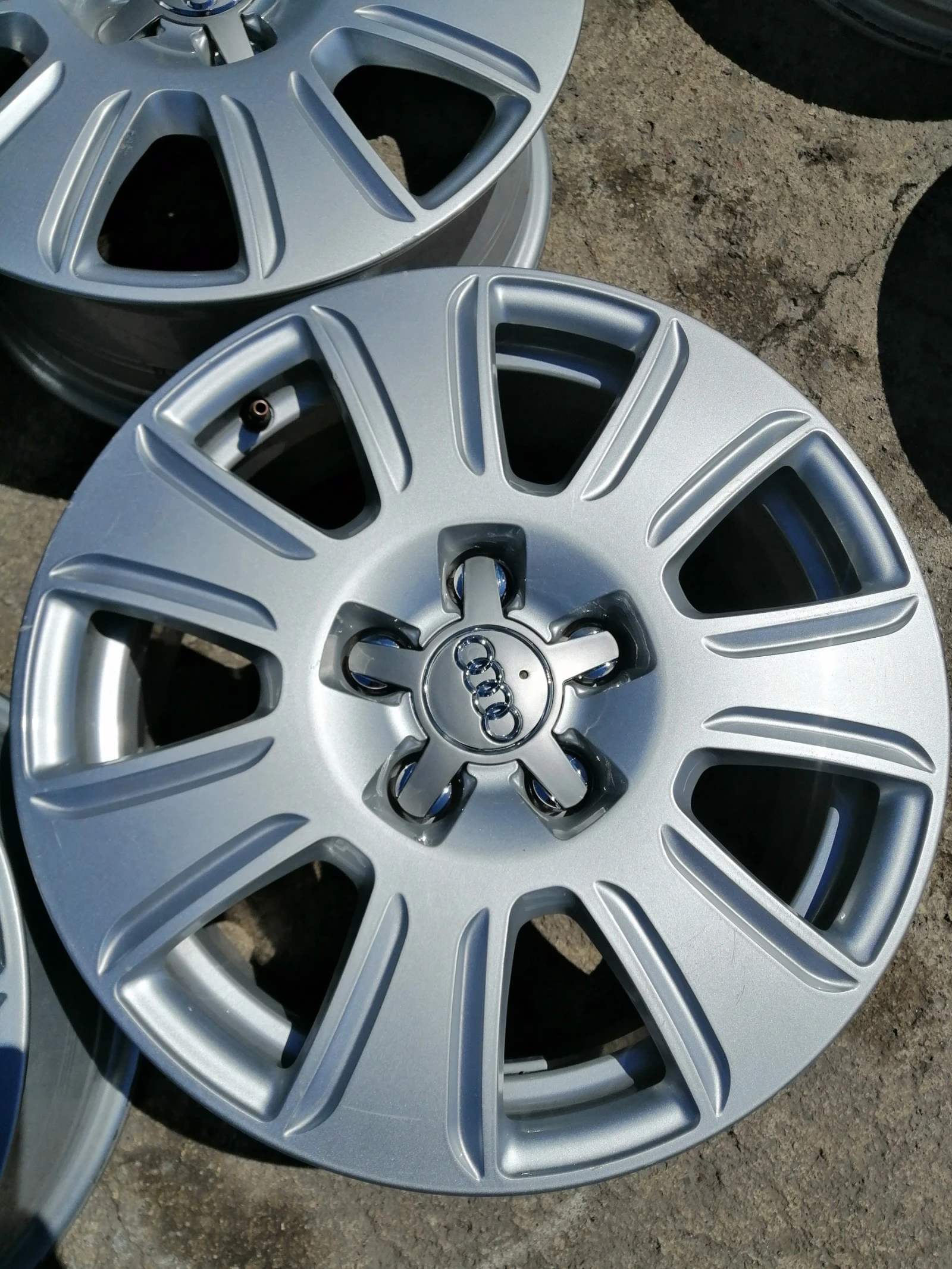   Audi Q3 | Mobile.bg   4