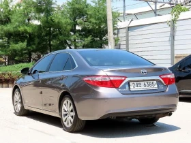 Toyota Camry 2.5 XLE HYBRID, снимка 3