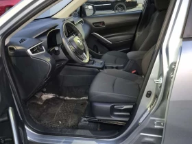 Toyota Corolla Cross * Awd Le * CARFAX * , снимка 3