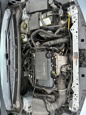 Opel Astra 1, 4 TURBO SPORTS TOURER, снимка 16
