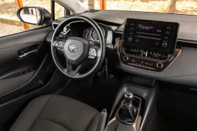 Toyota Corolla  * * * BLUETOOTH*  | Mobile.bg    11