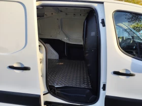 Обява за продажба на Peugeot Partner 1.6HDi* EURO5B* N1* 3 MECTA* KLIMA*  ~4 500 EUR - изображение 10 | Auto.bg Обява за продажба на Peugeot Partner 1.6HDi* EURO5B* N1* 3 MECTA* KLIMA*  ~4 500 EUR - изображение 10