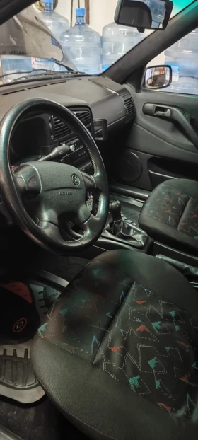 VW Passat - 1500 € / 2933.74 лв. - 78720440 4