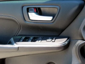 Toyota Camry 2.5 XLE HYBRID - 14534 € - 89613259 11