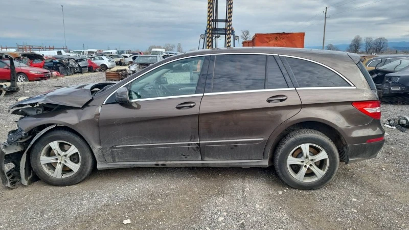 Mercedes-Benz R 350 CDI3.5i Long, снимка 13 - Автомобили и джипове - 16624635