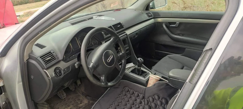 Audi A4 1.9tdi 131кс, снимка 5 - Автомобили и джипове - 37825597