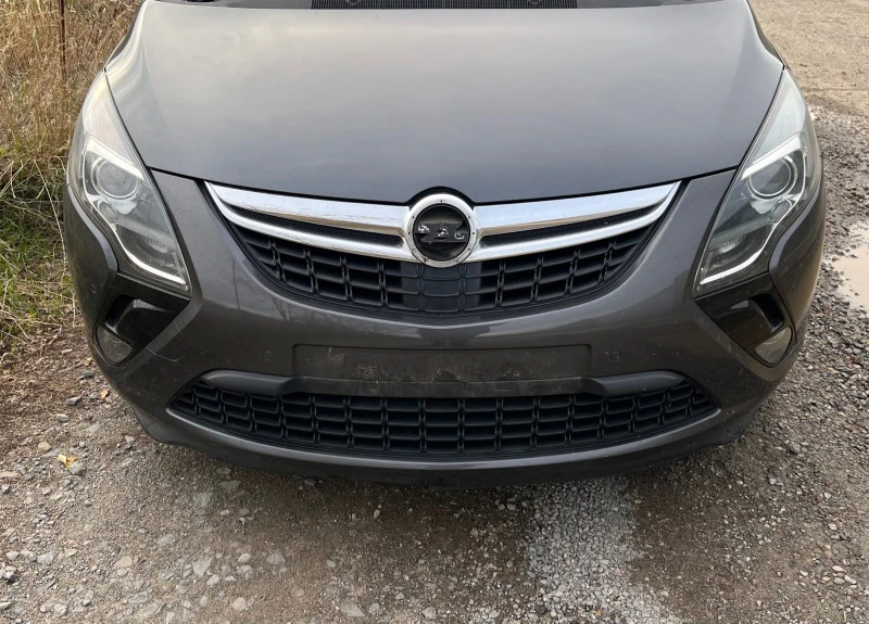 Opel Zafira 2.0 d 1.6 d, снимка 1 - Автомобили и джипове - 43090432