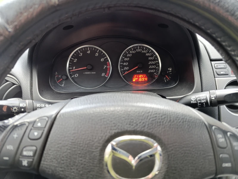 Mazda 6 2.0 141 к.с., снимка 8 - Автомобили и джипове - 48080297