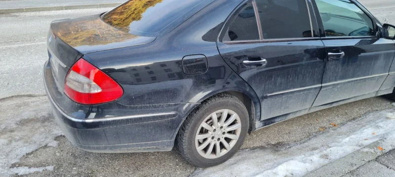 Mercedes-Benz E 320 320 CDI 4MATIC, снимка 12 - Автомобили и джипове - 48701111