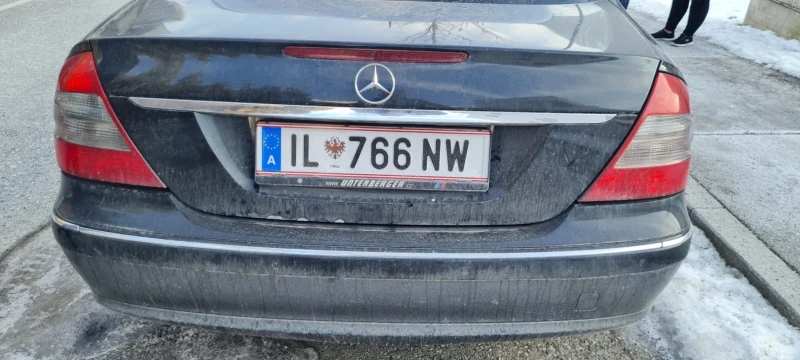 Mercedes-Benz E 320 320 CDI 4MATIC, снимка 14 - Автомобили и джипове - 48701111