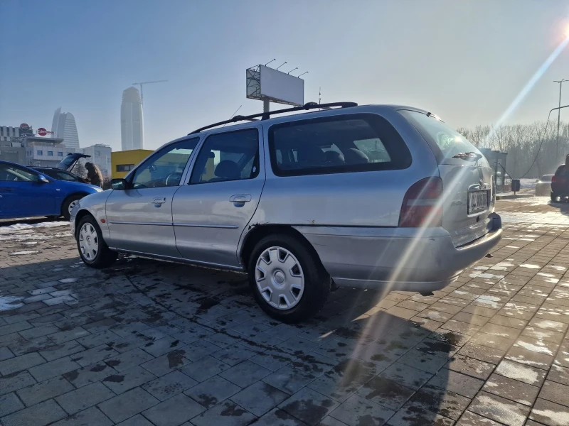 Ford Mondeo 1.8 Климатроник, Ghia, снимка 5 - Автомобили и джипове - 48740622