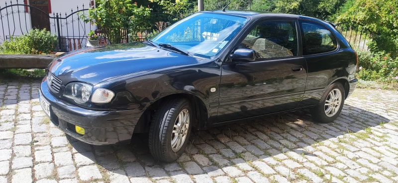 Toyota Corolla, снимка 2 - Автомобили и джипове - 52541668