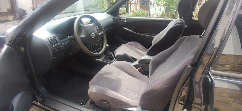 Toyota Corolla, снимка 7 - Автомобили и джипове - 52541668