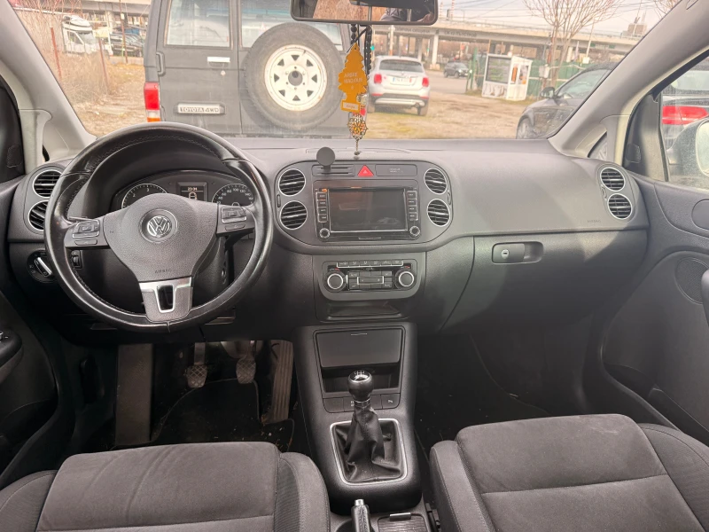 VW Golf Plus High Line-1.6 TDI -Kamera 105-k.c. Navi, снимка 6 - Автомобили и джипове - 53010763