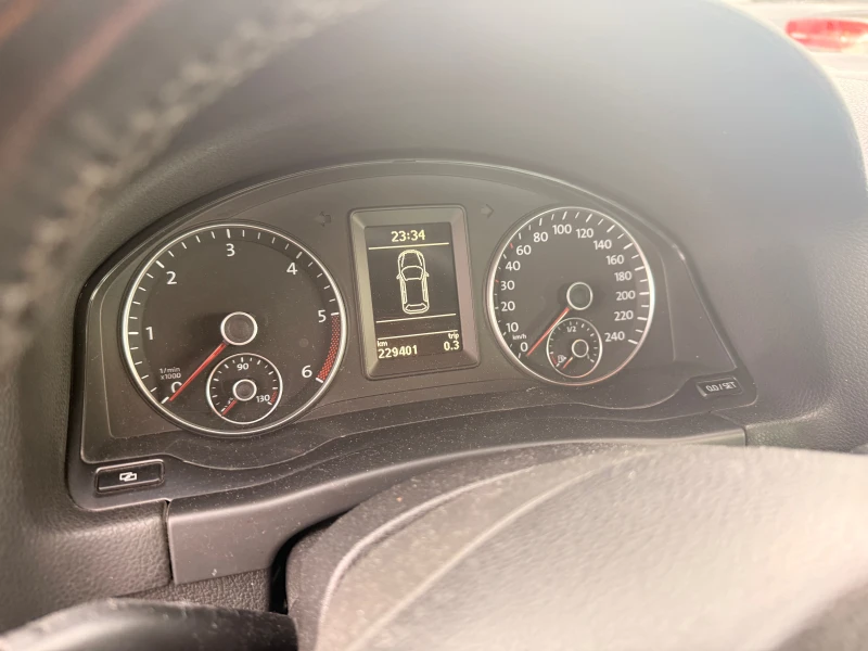 VW Golf Plus High Line-1.6 TDI -Kamera 105-k.c. Navi, снимка 9 - Автомобили и джипове - 53010763