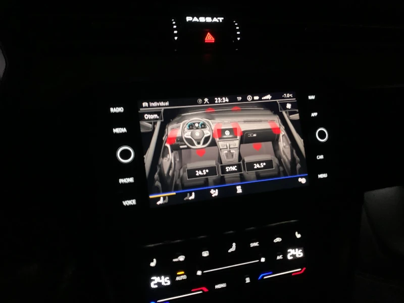 VW Passat GT* R-line* 4motion* 2.0TDI* 200k.c, снимка 13 - Автомобили и джипове - 53353213