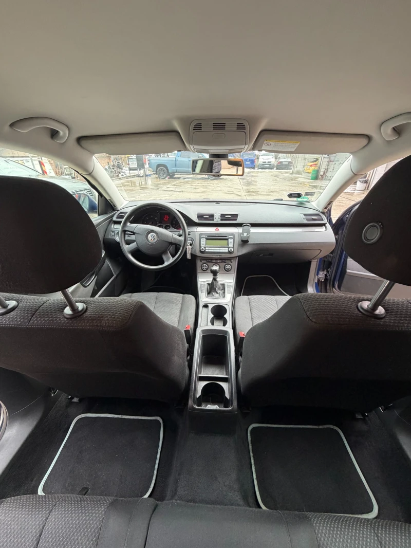VW Passat, снимка 10 - Автомобили и джипове - 53357874