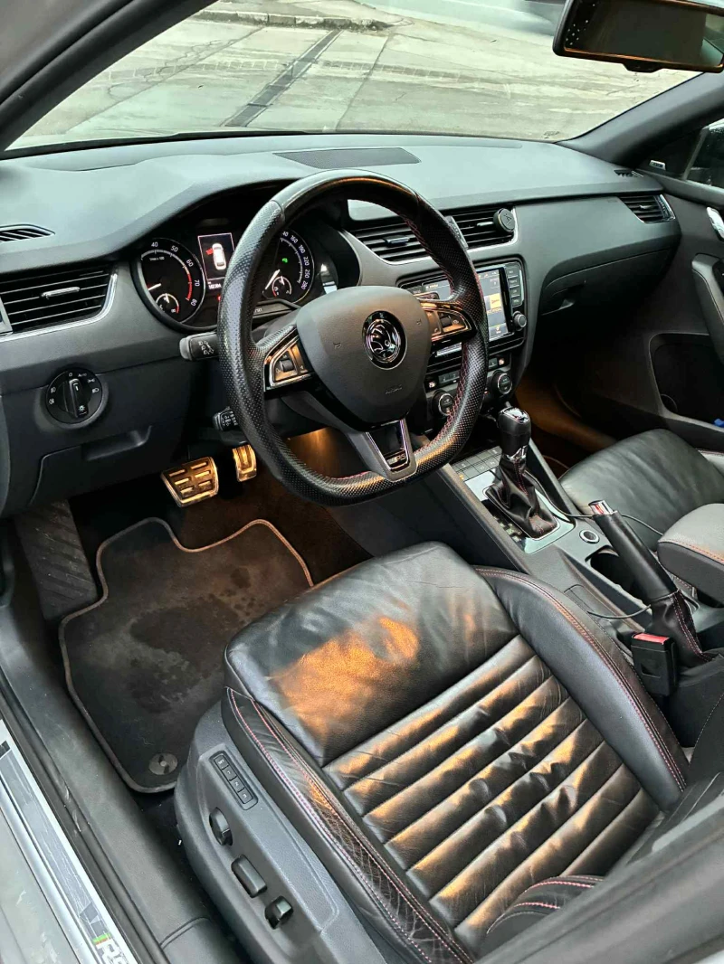 Skoda Octavia VRS, снимка 10 - Автомобили и джипове - 53599368