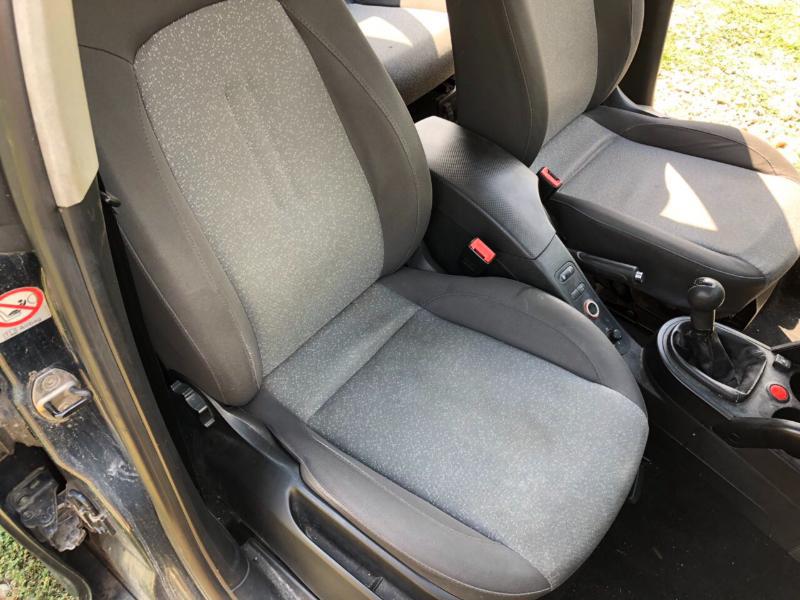 Seat Toledo 1.6 102кс airbag OK, снимка 6 - Автомобили и джипове - 45090230