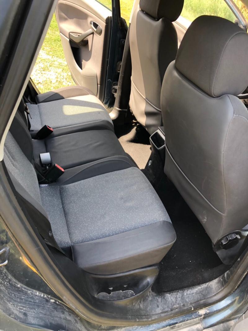Seat Toledo 1.6 102кс airbag OK, снимка 15 - Автомобили и джипове - 45090230