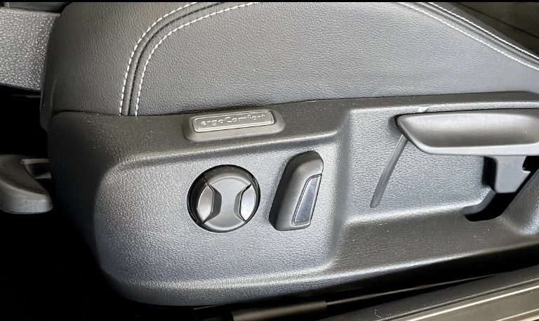 VW Passat GT* R-line* 4motion* 2.0TDI* 200k.c - изображение 6