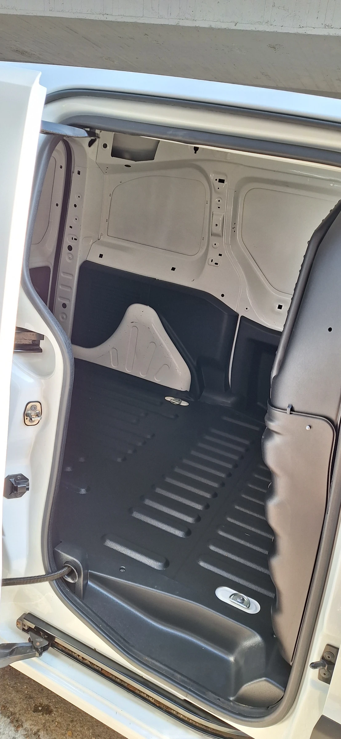Citroen Berlingo 1.6hdi 99kc Euro6 Facelift 2017 | Mobile.bg — изображение 12