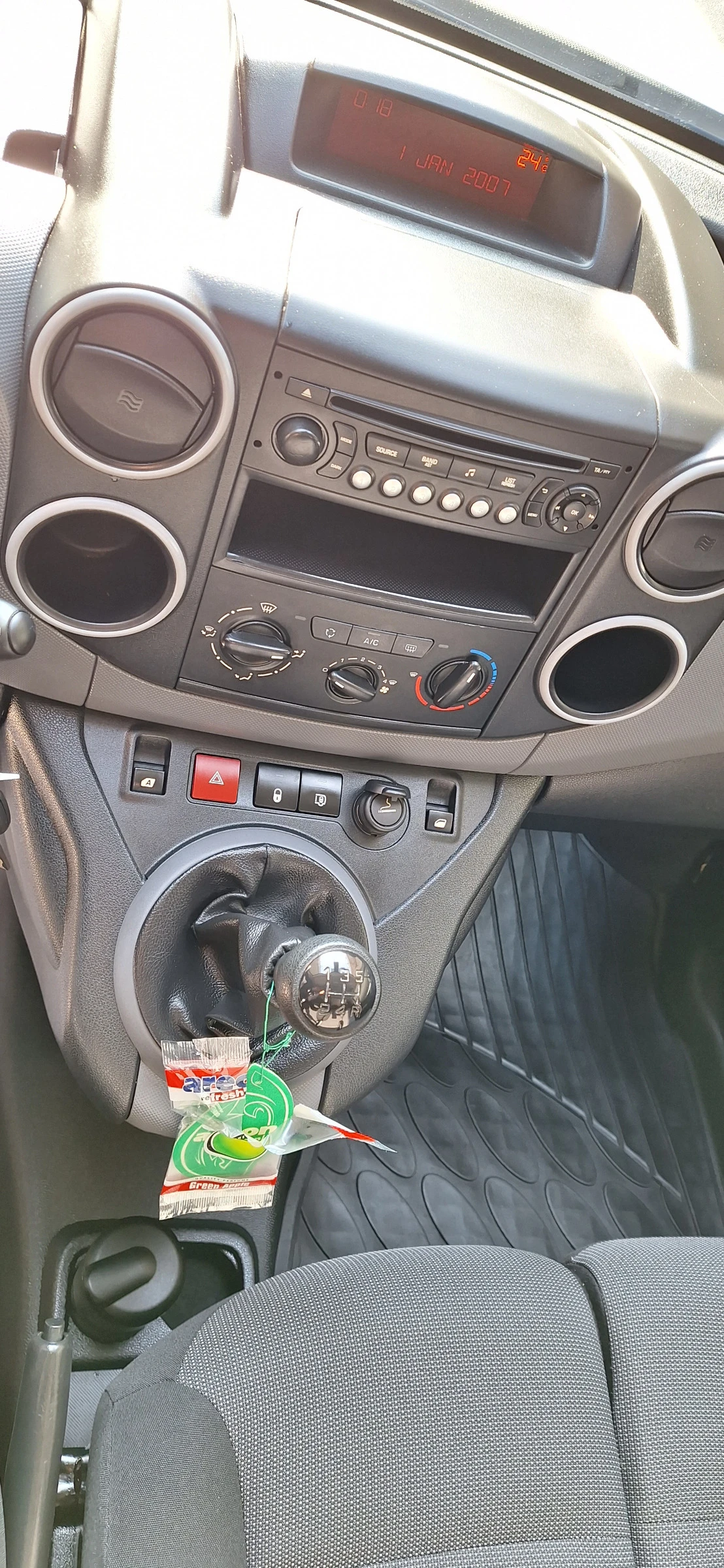 Citroen Berlingo 1.6hdi 99kc Euro6 Facelift 2017 | Mobile.bg — изображение 16