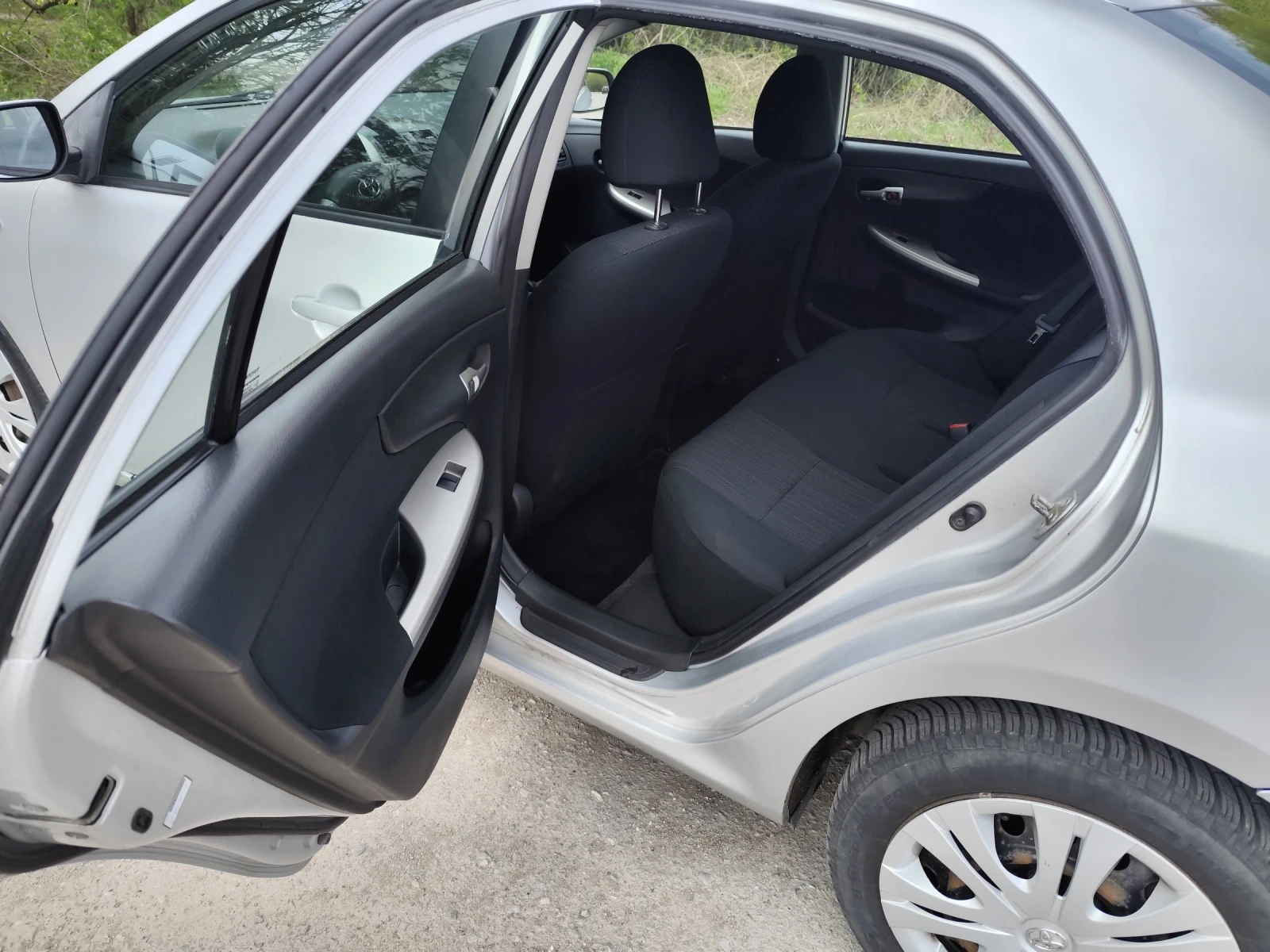 Toyota Corolla  - изображение 10