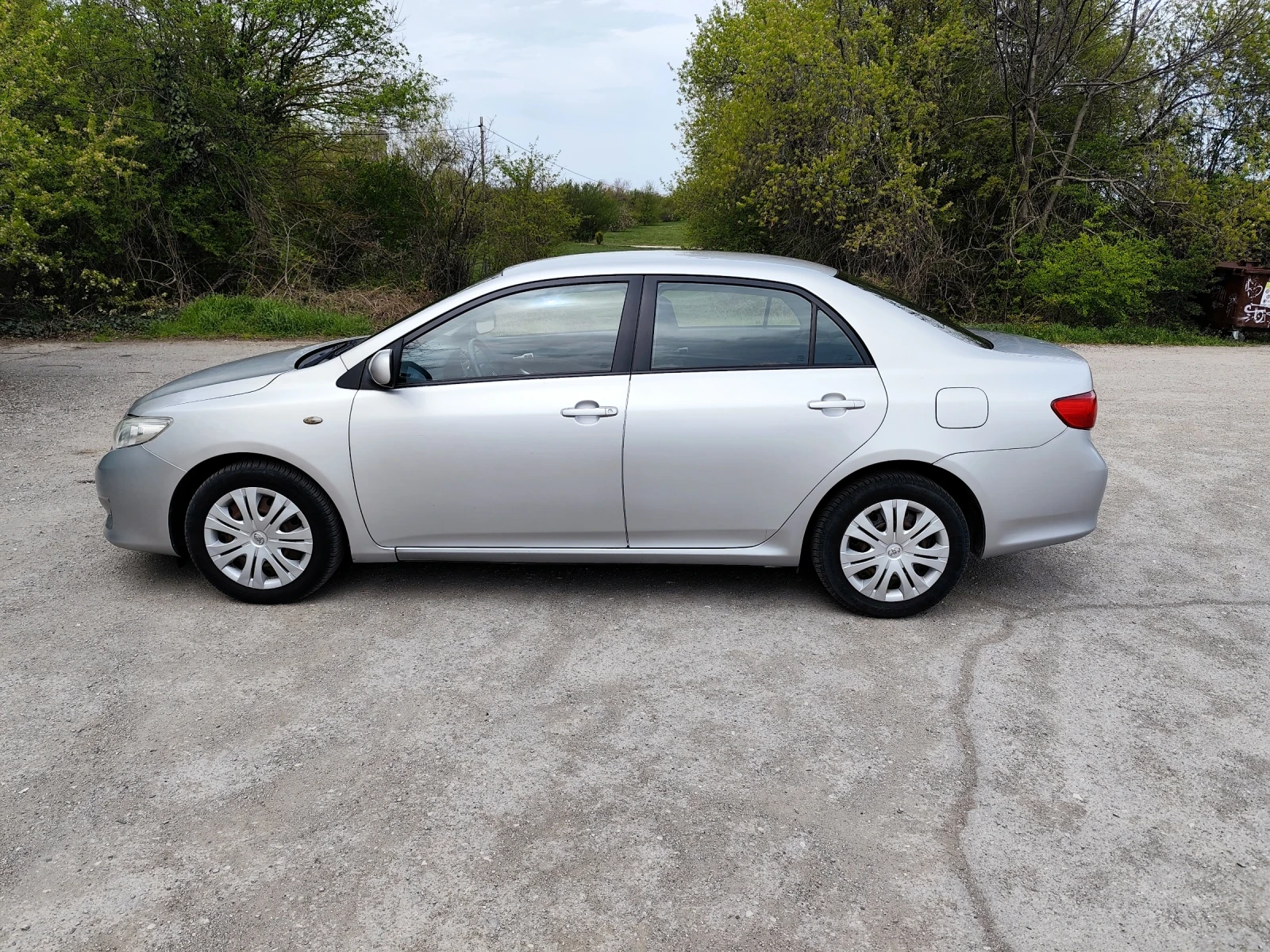 Toyota Corolla  - изображение 2