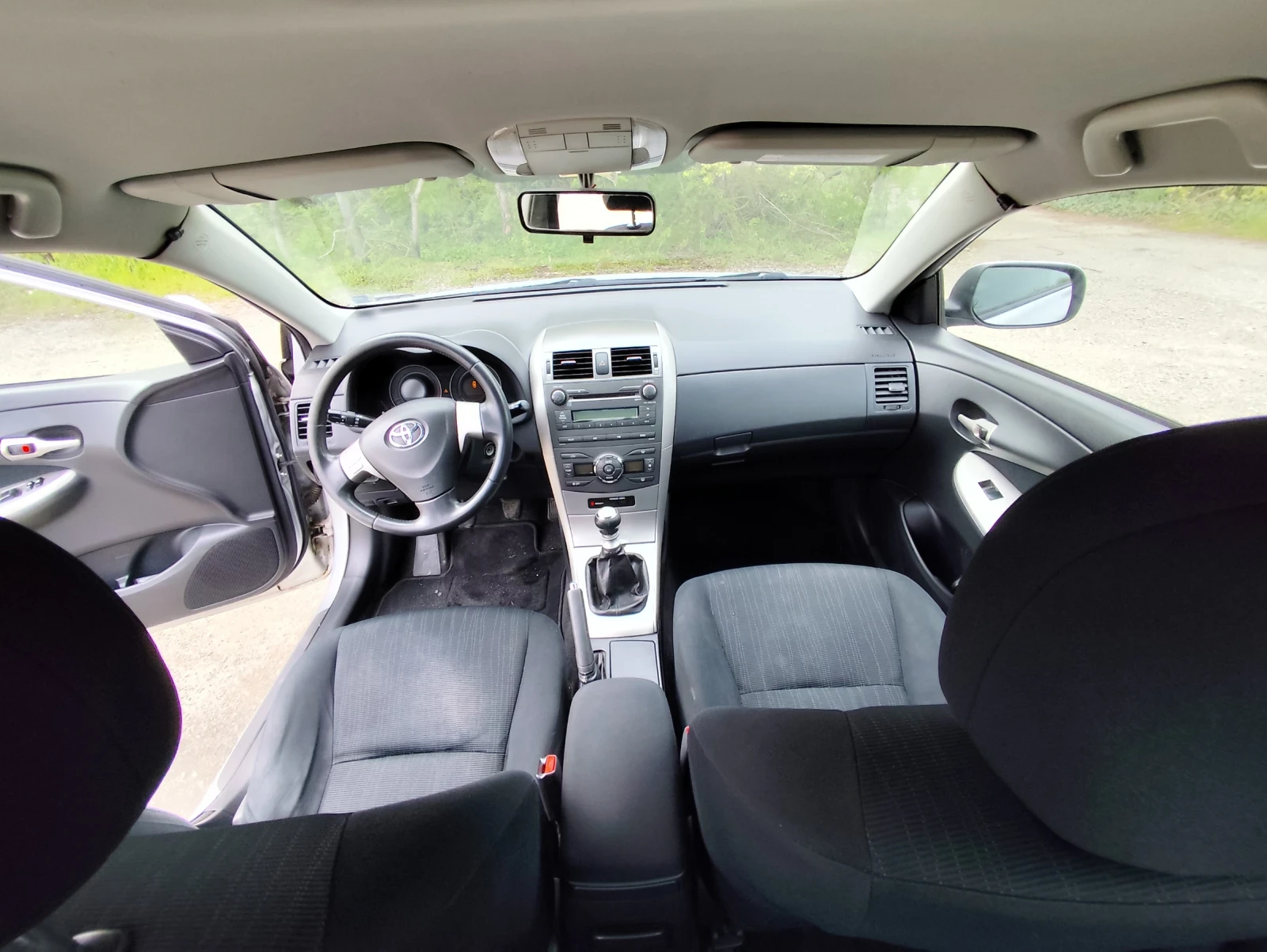 Toyota Corolla  - изображение 5