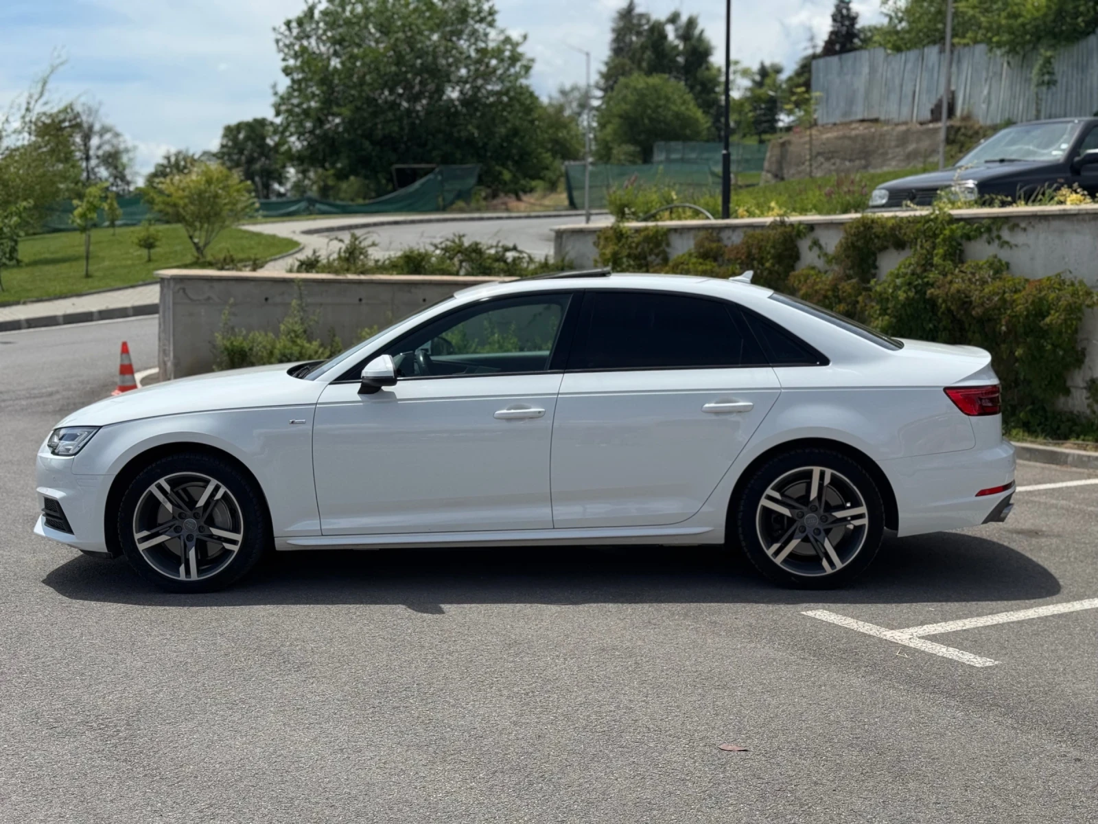 Audi A4 MATRIX S-LINE - изображение 3