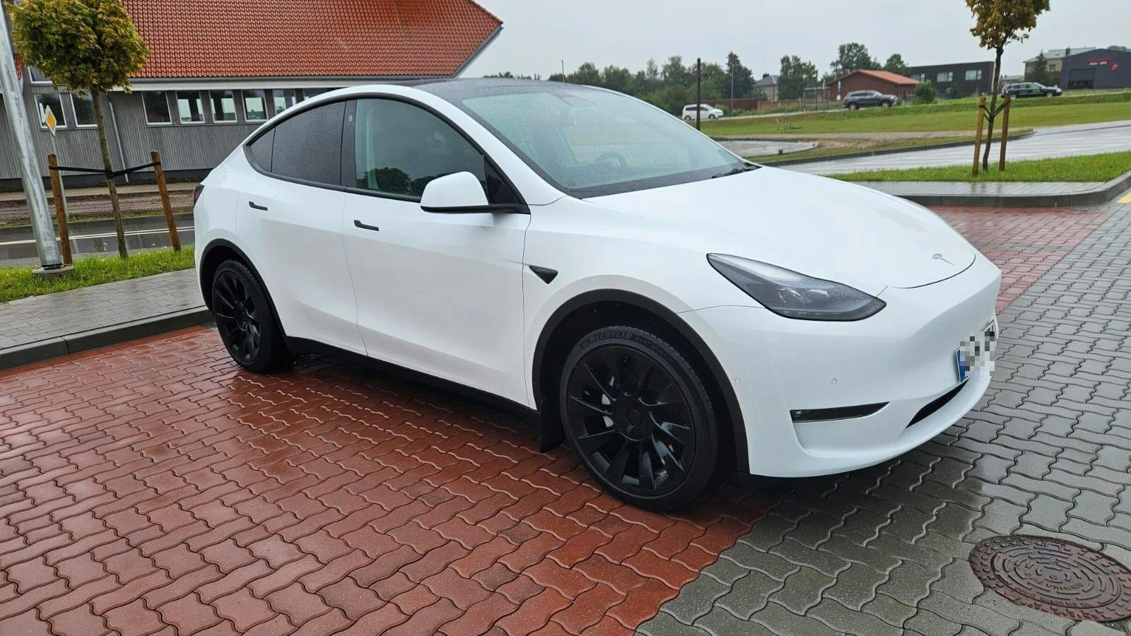 Tesla Model Y LR DUAL MOTOR EU ПЪЛНА ГАРАНЦИЯ!  ЦЕНАТА Е С ДДС! - изображение 5