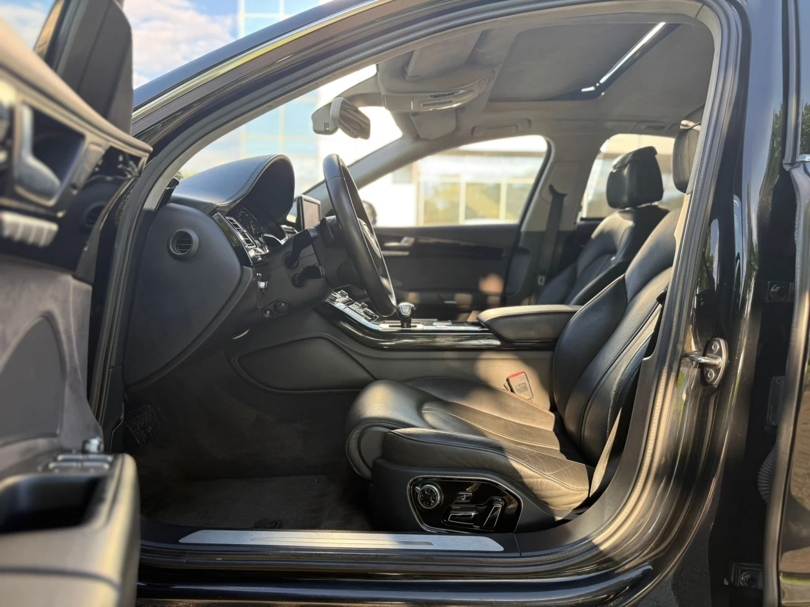 Audi A8 4.2tdi full led massage alcantara - изображение 9