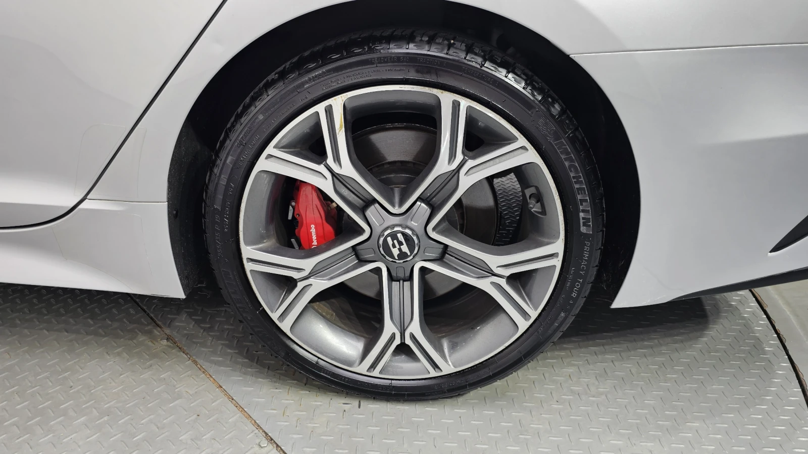 Kia Stinger 3.3T AWD GT  - изображение 5